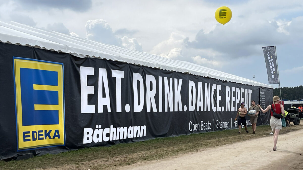 EAT. DRINK. DANCE. REPEAT.