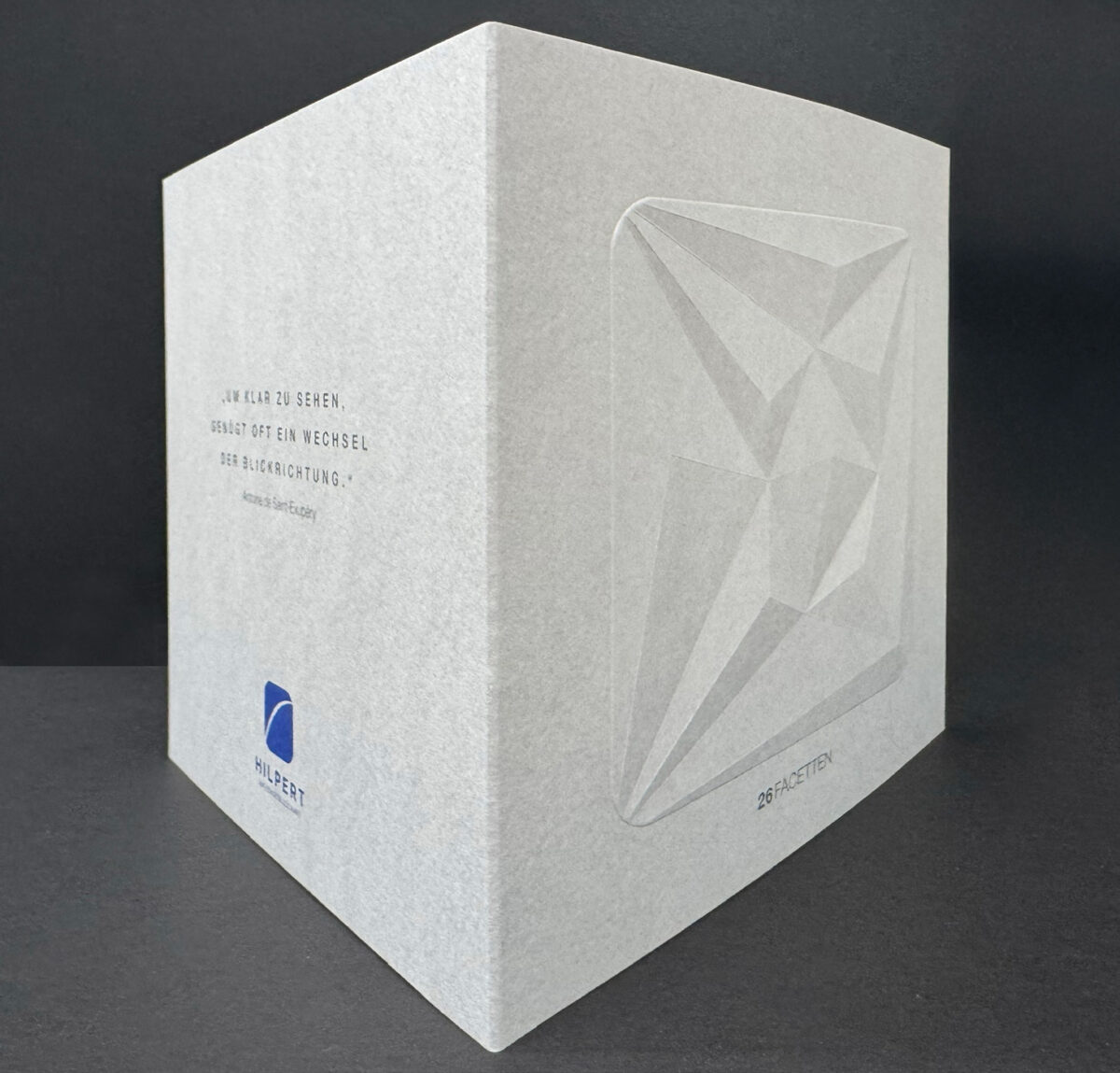 26 FACETTEN. EIN STARKES ZEICHEN.